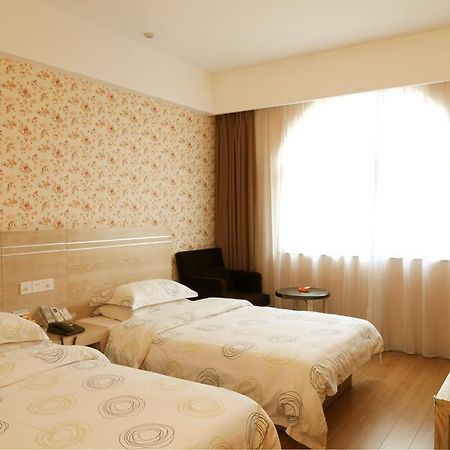 Gude Hotel - Hongdu Avenue Branch 난창 외부 사진